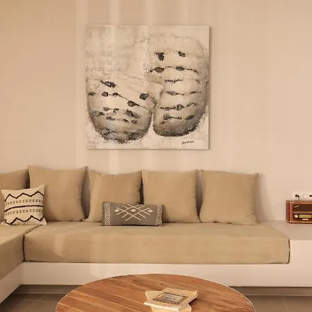 Captain's Koutsi בית נופש *