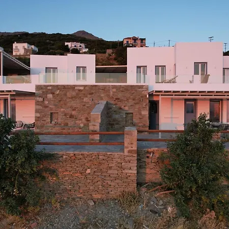 Captain's Koutsi Holiday home *