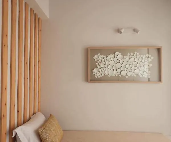 Captain's Koutsi * Aprovaton