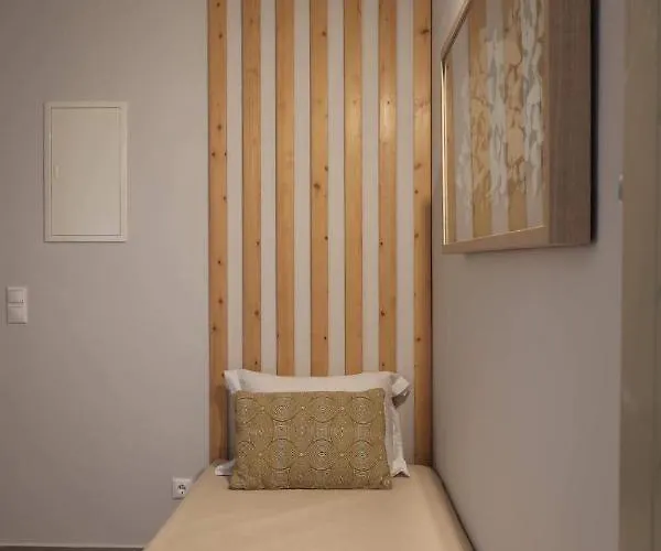 Captain's Koutsi Aprovaton